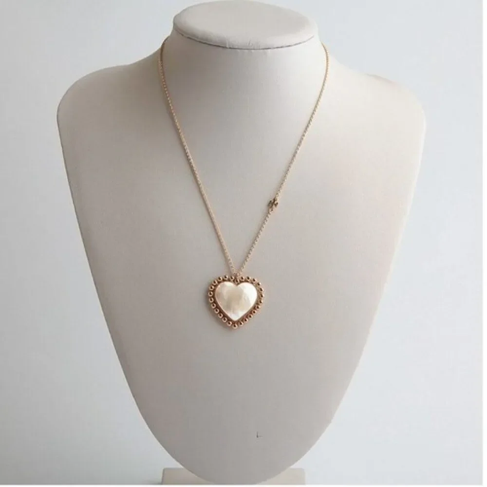 NEW! Tory Burch Gold 'Mother of Pearl' Heart Necklace - Picture 4 of 8
